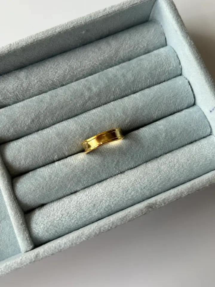 Mat Gold Kadife Yüzük