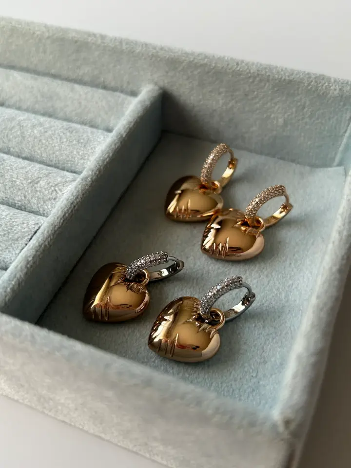 Xuping Bombeli Kalp Küpe