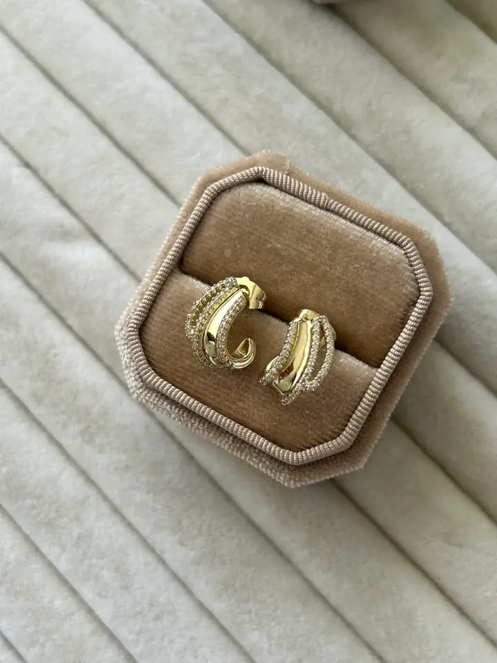 Xuping Zirkon Taş Küpe