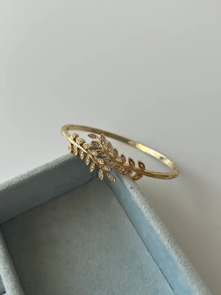 Xuping Zirkon Yaprak Bilezik