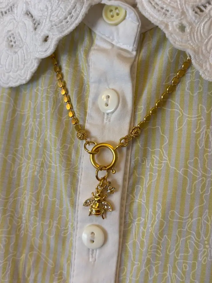 Zirkon Arı/Kum İnci Charm Zincir Kolye