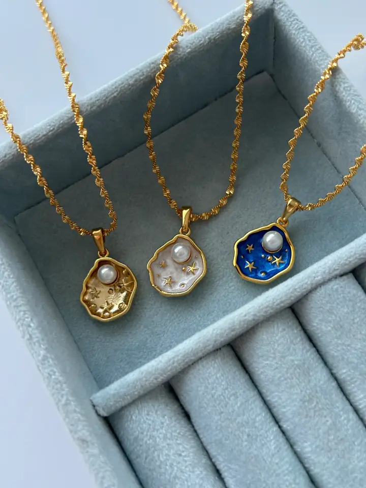 İncili Deniz Kabuğu Charm Kolye