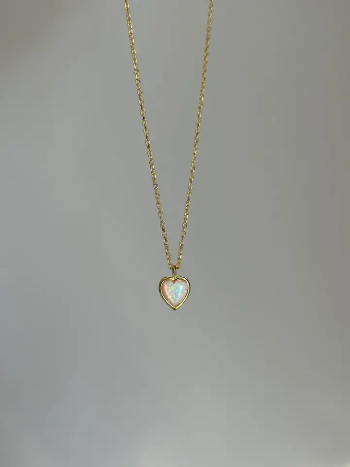 925 Ayar Gümüş Beyaz Opal Doğaltaş Kalp Kolye