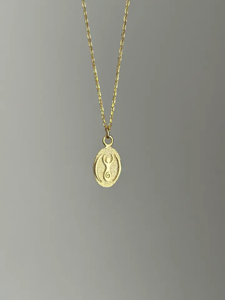 925 Ayar Gümüş Plaka Kolye