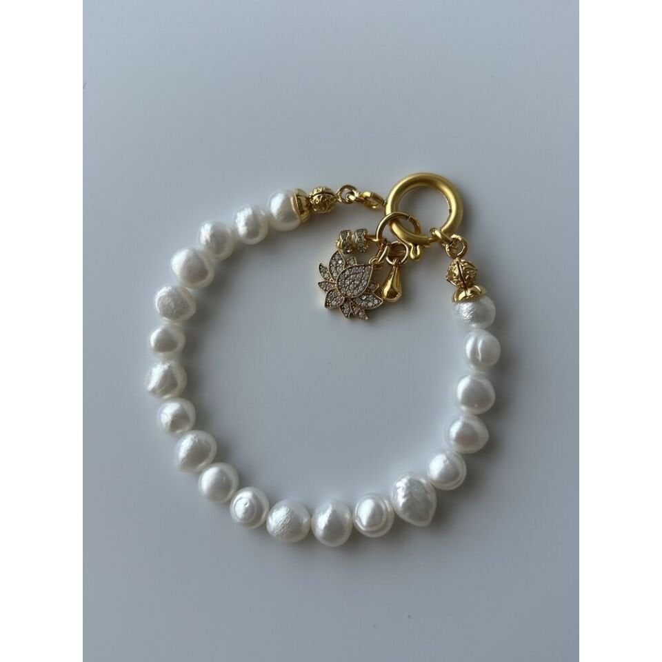 Zirkon Lotus Çiçek Charm İnci Bileklik