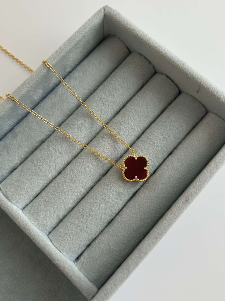 925 Ayar Gümüş Marka Model Kolye (Bordo)