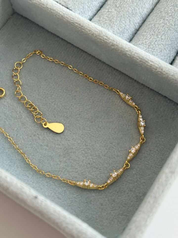 925 Ayar Gümüş Minimal Badem Taşlı Bileklik