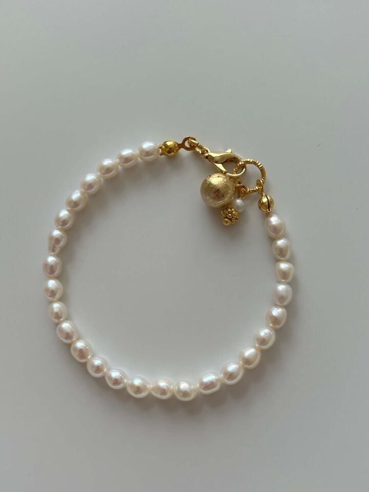 -PEARLY AURA- Serisi İnci Bileklik